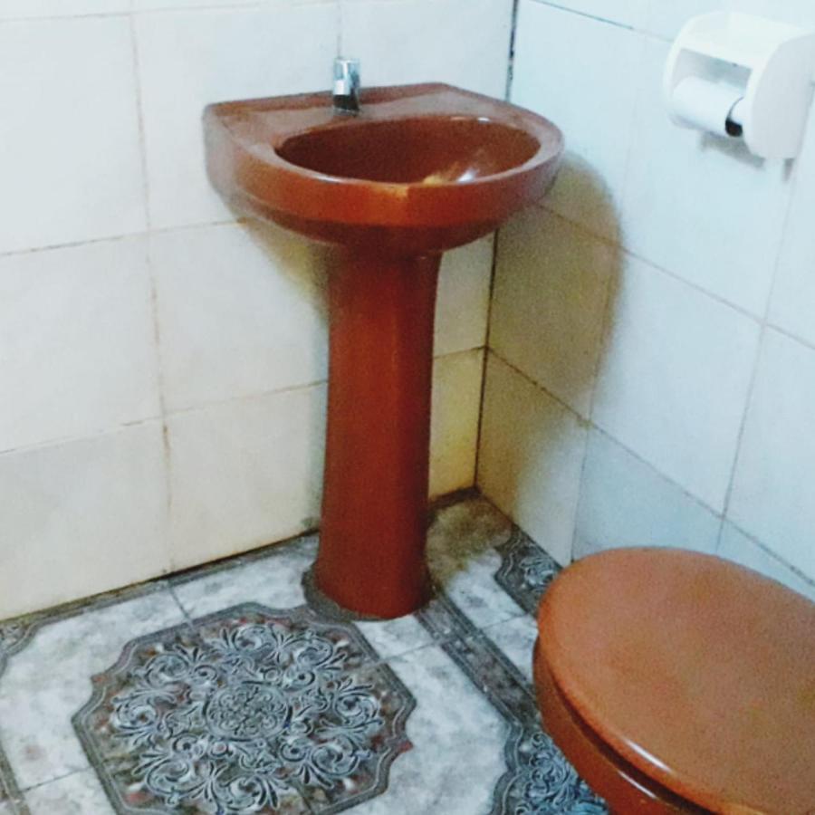 Alojamiento Picaflor Iguazu Hostel Puerto Iguazu Ngoại thất bức ảnh
